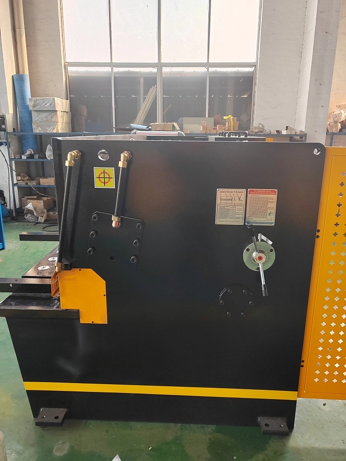 Гильотина гидравлическая Stalex HSB 4000x13