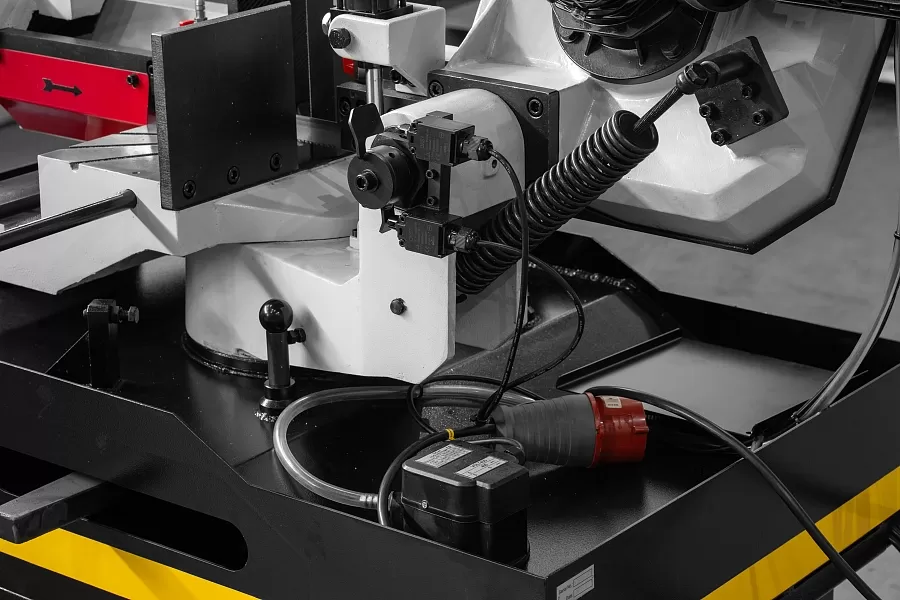 Станок ленточнопильный Stalex BS-315GH