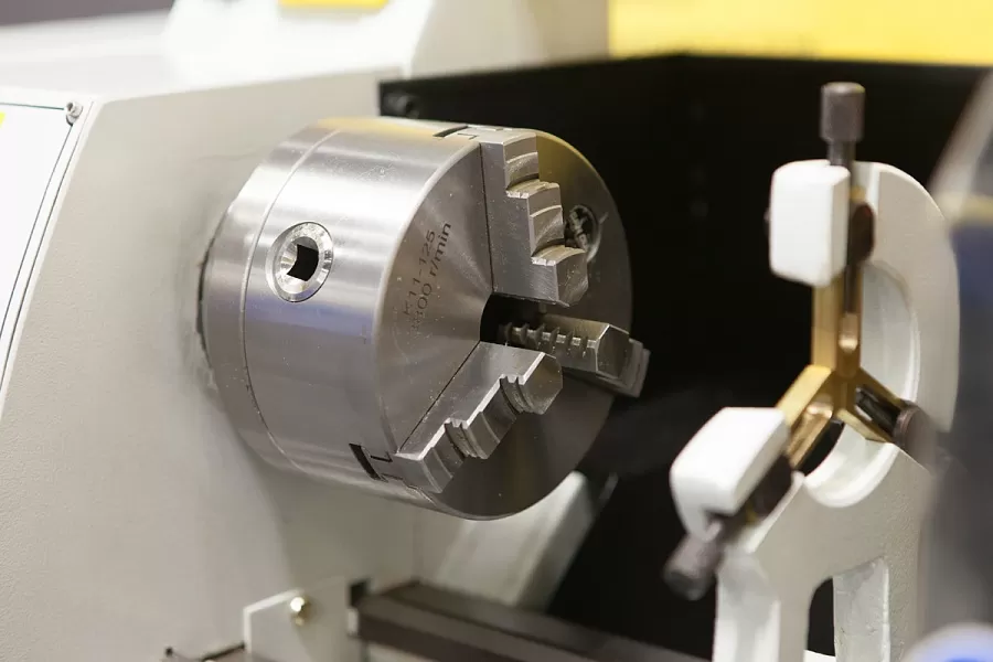 Станок настольный токарный Stalex D250x550C