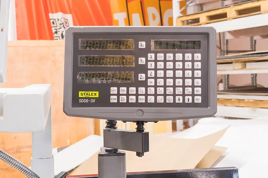 Станок токарно-винторезный STALEX C6256/1500