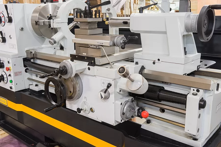 Станок токарно-винторезный STALEX C6251/3000