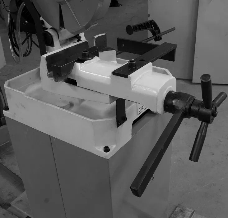 Дисковая пила Stalex CS-250