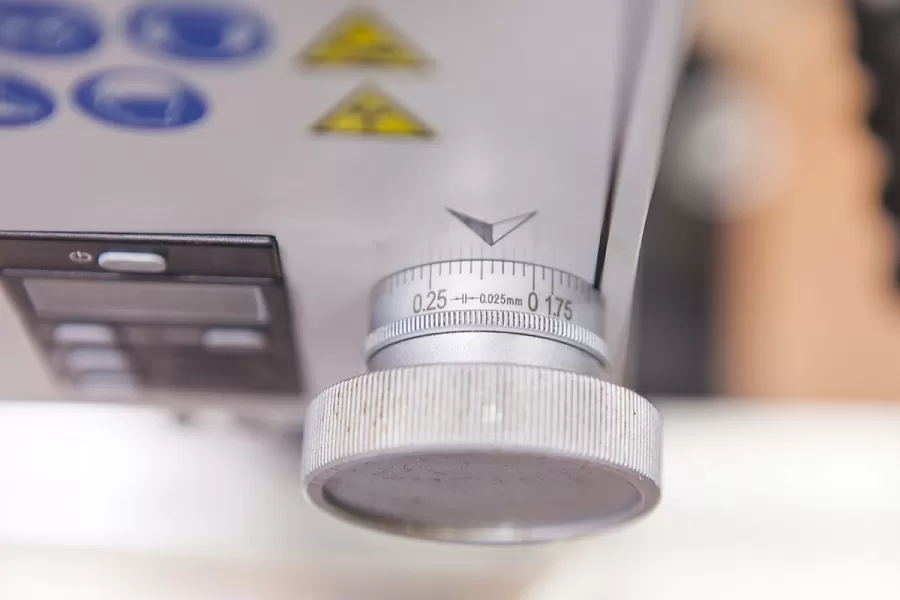 Фрезерно-сверлильный станок STALEX SBM-30 Vario