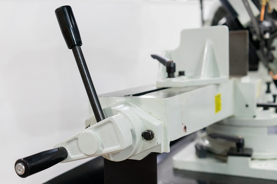 Станок ленточнопильный с гидроразгрузкой Stalex BS-912GR