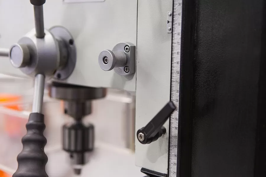 Фрезерно-сверлильный станок STALEX SBM-30 Vario