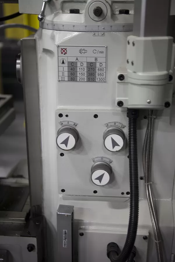 Универсально-фрезерный станок STALEX MUF65