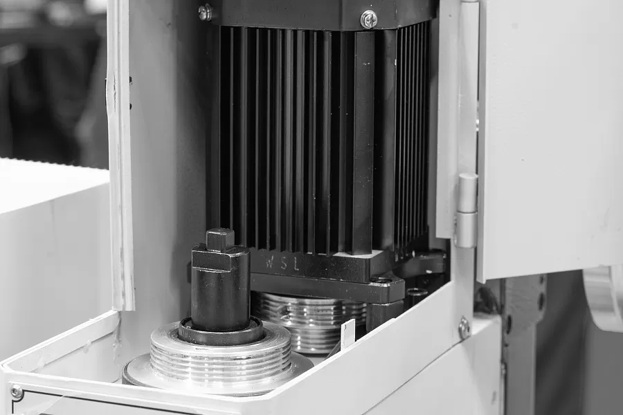 Фрезерно-сверлильный станок STALEX SBM-28 Vario