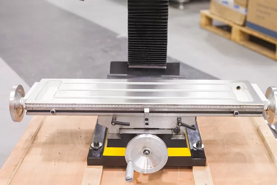 Фрезерно-сверлильный станок STALEX SBM-30 Vario