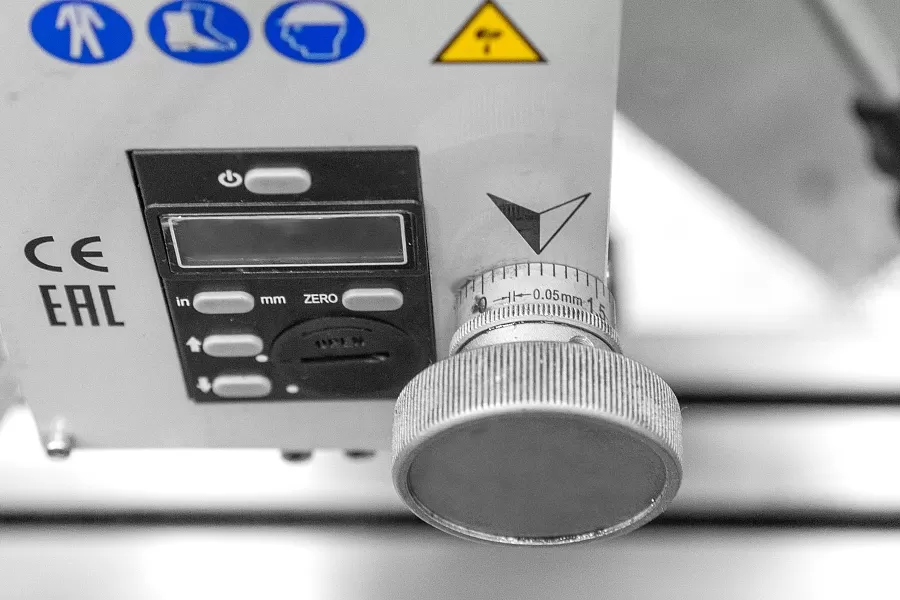 Фрезерно-сверлильный станок STALEX SBM-18 Vario