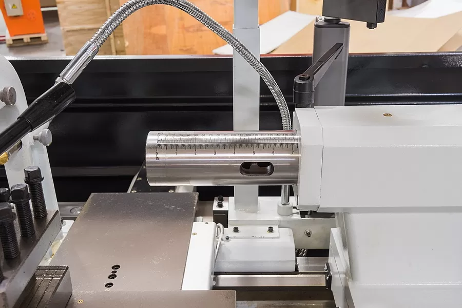 Станок токарно-винторезный STALEX C6251/3000