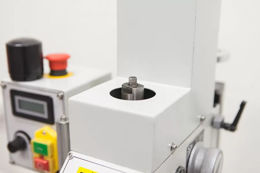 Фрезерно-сверлильный станок STALEX SBM-16 Vario