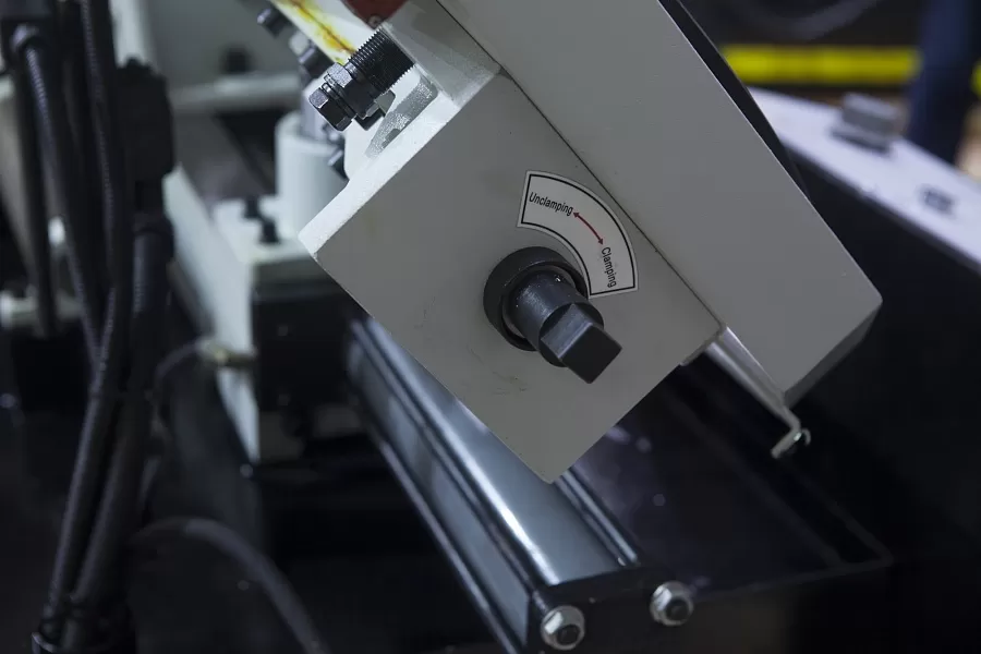 Станок полуавтоматический двухколонный Stalex TBK-4228