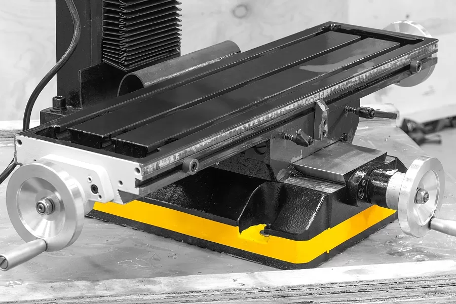 Фрезерно-сверлильный станок STALEX SBM-28 Vario