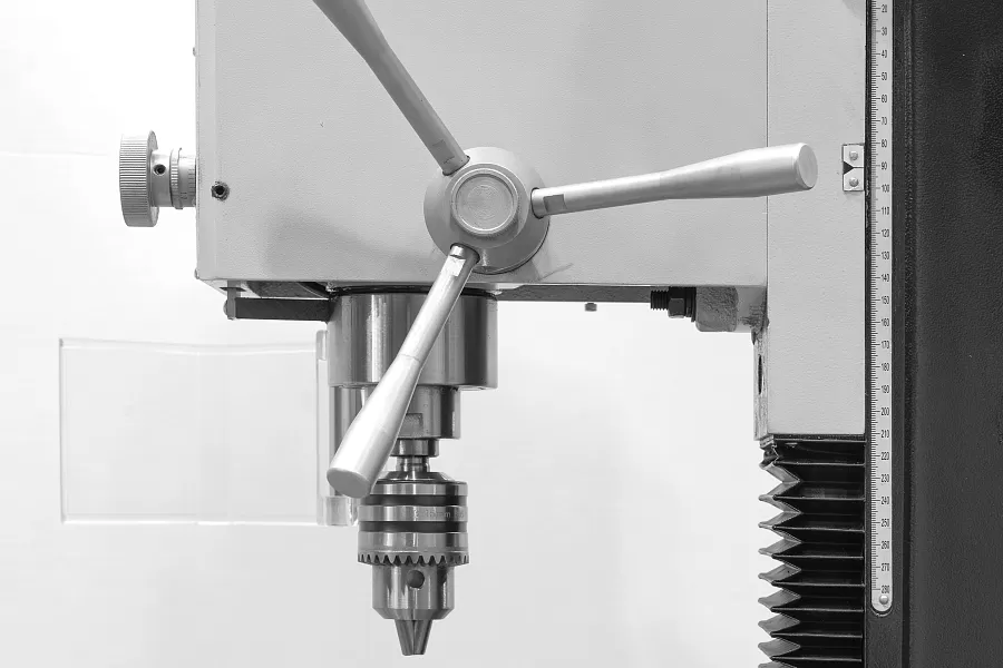 Фрезерно-сверлильный станок STALEX SBM-28 Vario